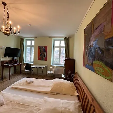 - Schweriner Altstadt - 3 Apartment *